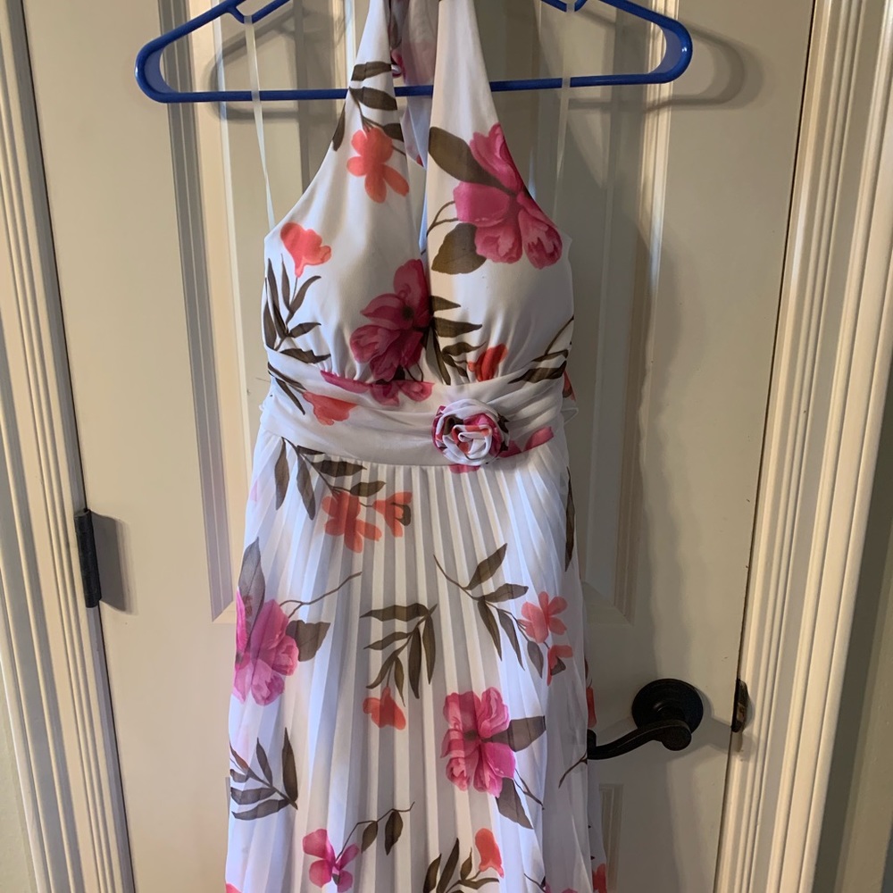 Summer dress size small